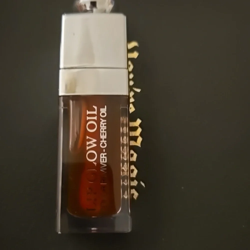 NWOB Dior Cherry Lip Oil 062 Bronzed Glow New Without Box Authentic